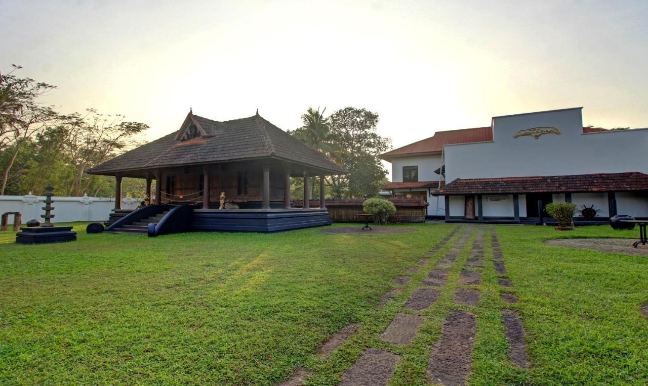 Treebo Premium Travancore Palace Cherthala Alappuzha Ngoại thất bức ảnh