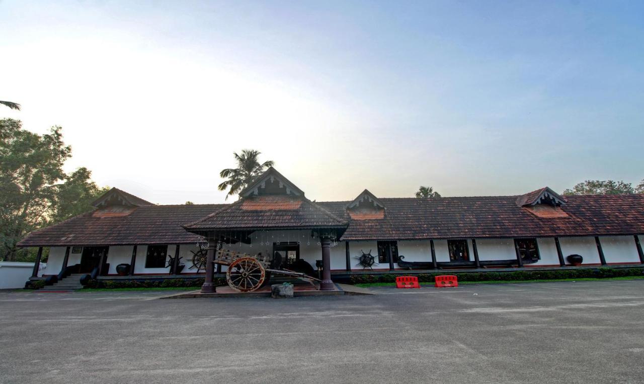 Treebo Premium Travancore Palace Cherthala Alappuzha Ngoại thất bức ảnh