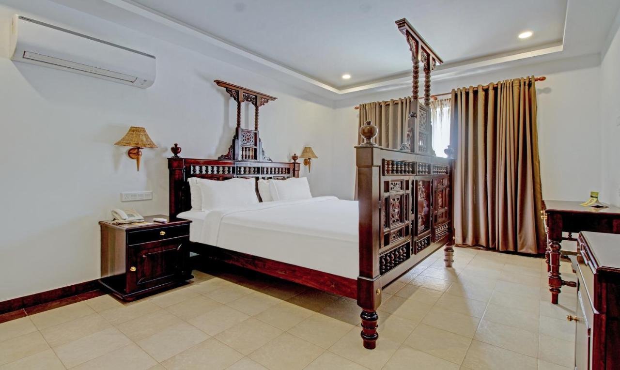 Treebo Premium Travancore Palace Cherthala Alappuzha Ngoại thất bức ảnh