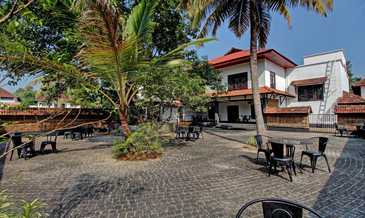 Treebo Premium Travancore Palace Cherthala Alappuzha Ngoại thất bức ảnh