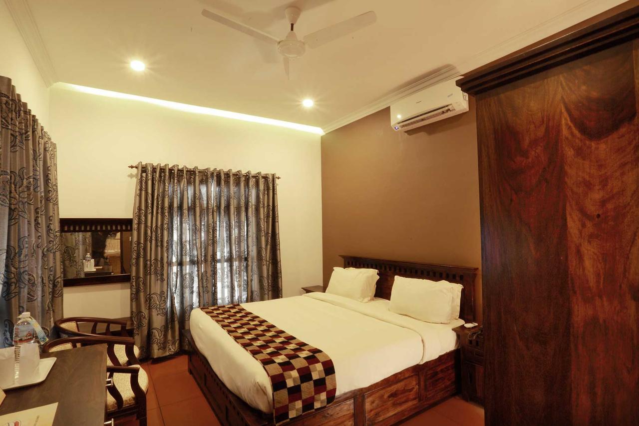 Treebo Premium Travancore Palace Cherthala Alappuzha Ngoại thất bức ảnh